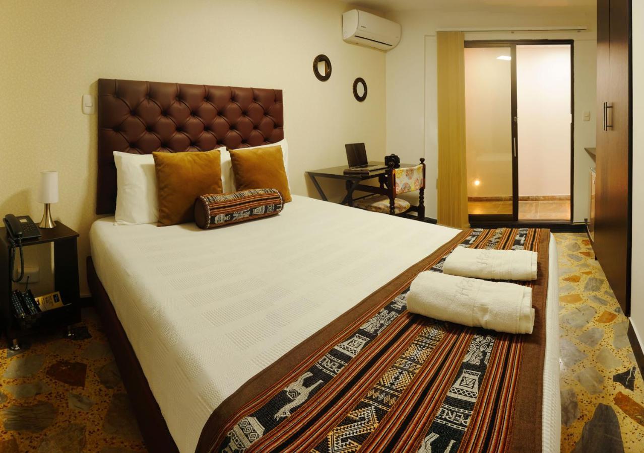 Hotel Alamos Del Parque ペレイラ エクステリア 写真